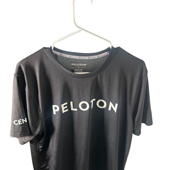 Peloton Reach 100 Classic Short Sleeve Tee Unisex Size Small Black & White - EUC - Picture 3 of 4